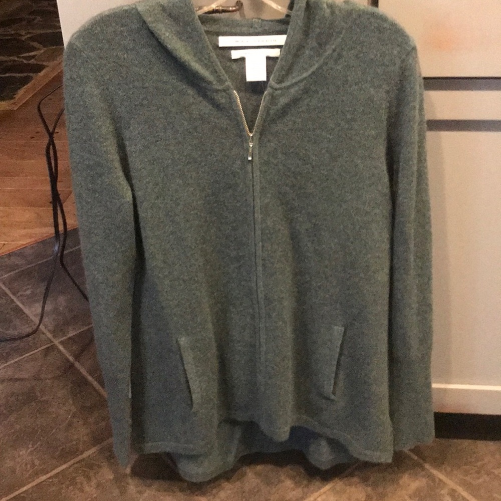 Max studio cashmere zip up hoodie